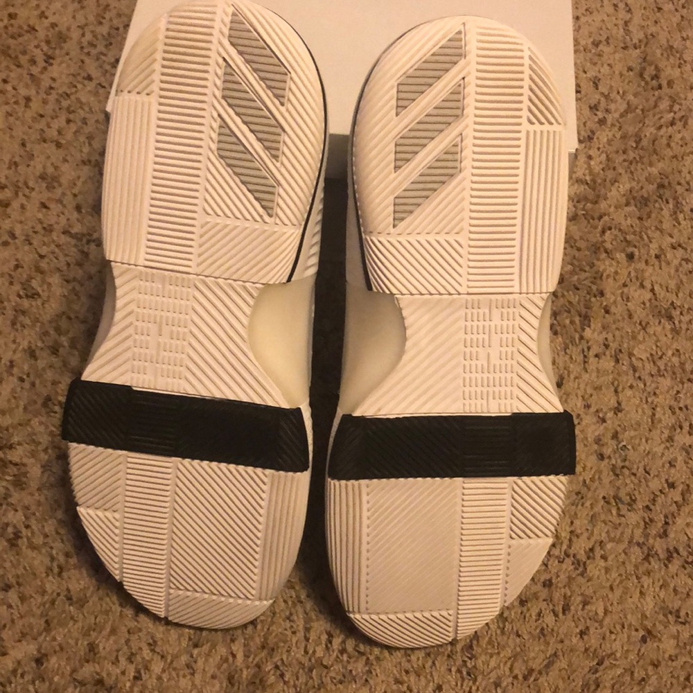 Adidas Dame 3 BHM - Picture 4 of 6